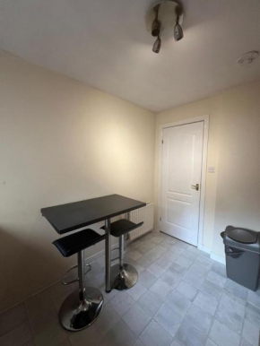 Uddy Howard court comfy professional space